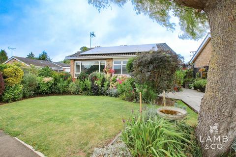 2 bedroom detached bungalow for sale, Godmans Lane, Colchester CO6