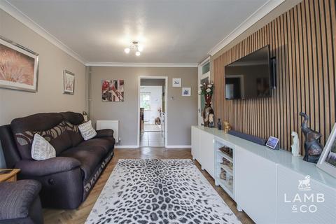 2 bedroom detached bungalow for sale, Godmans Lane, Colchester CO6