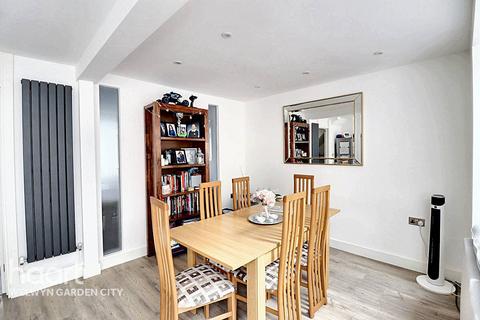 4 bedroom end of terrace house for sale, Kelbys, Welwyn Garden City