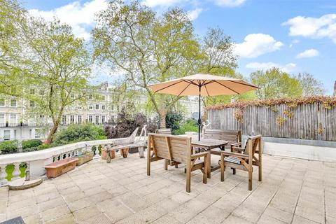 2 bedroom flat to rent, Onslow Gardens, London SW7