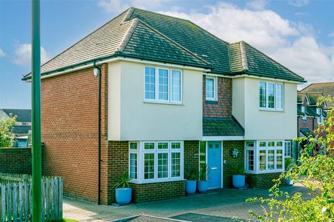 4 bedroom detached house for sale, Boniface Avenue, Littlehampton, West Sussex, BN17