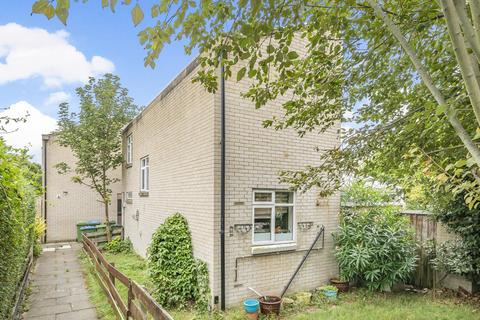 33 Blithdale Road, London, SE2 9HW