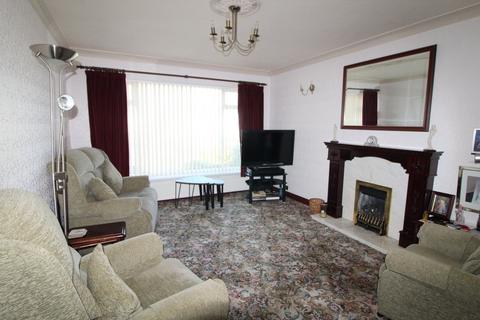 3 bedroom semi-detached house for sale, Elm View, Steeton, Keighley, BD20