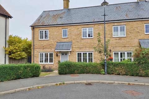 3 bedroom semi-detached house for sale, Mander Farm Road, Silsoe, Bedfordshire, MK45