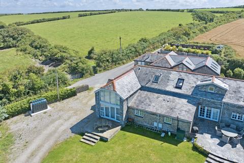 4 bedroom house for sale, Hamley Cottage, St Issey, PL27