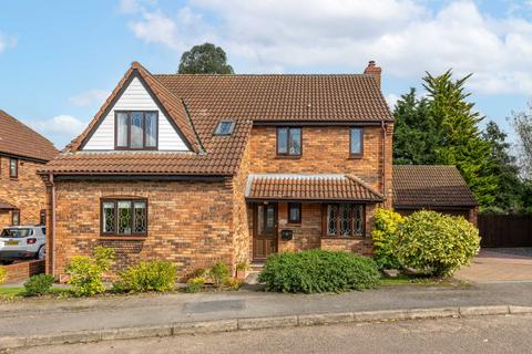 4 bedroom detached house for sale, Coopers Close, Stevenage, Hertfordshire, SG2