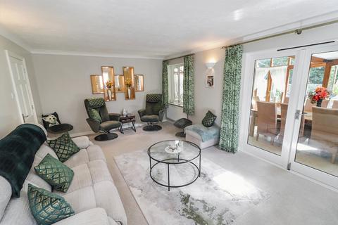 undefined, Coopers Close, Stevenage, Hertfordshire, SG2