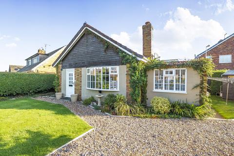 2 bedroom bungalow for sale, Oxton Drive, Tadcaster, North Yorkshire, LS24