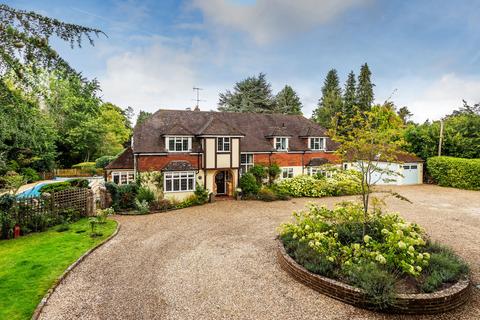 5 bedroom house for sale, Water Lane, Enton, Godalming, Surrey, GU8