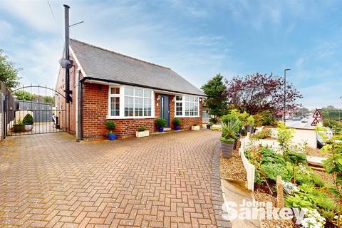 3 bedroom detached bungalow for sale, Eakring Road, Mansfield