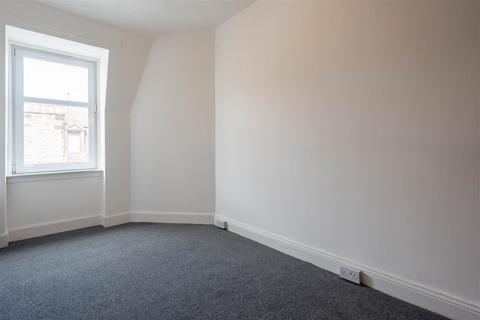 9 Ballantine Place, Perth, PH1 5RR