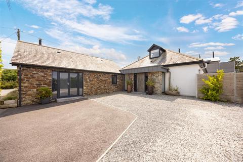 5 bedroom detached house for sale, Trevone | Padstow