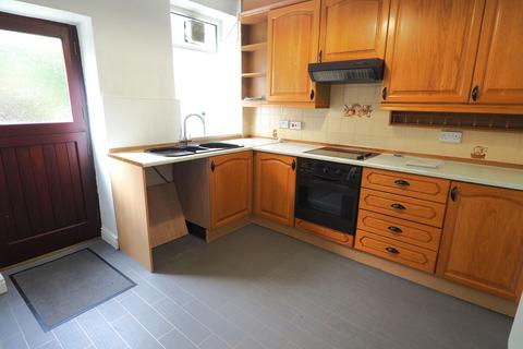 2 bedroom terraced house to rent, George Street, Whaley Bridge, SK23