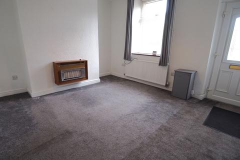 2 bedroom terraced house to rent, George Street, Whaley Bridge, SK23