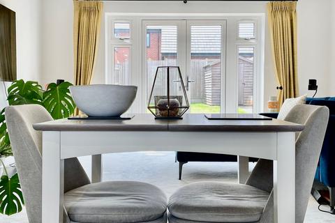 5 Buxton Close, Glebe Farm, Milton Keynes, MK17 8GX