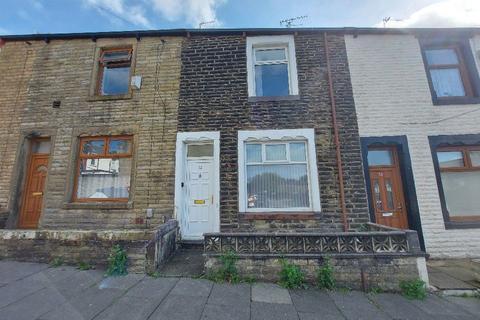 2 bedroom terraced house to rent, Woodbine Road, Burnley BB12