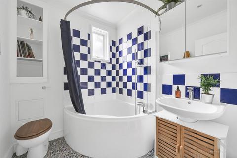 10 Shortlands Gardens, Bromley, BR2 0EA