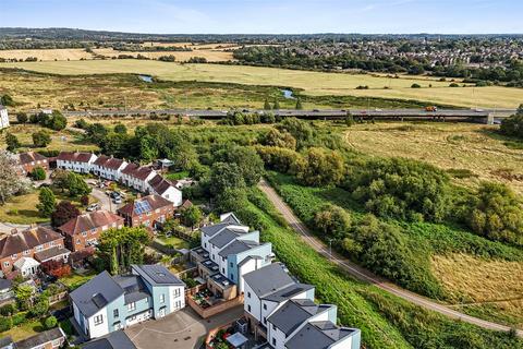 4 bedroom terraced house for sale, Byron View, Chelmsford, Essex, CM2