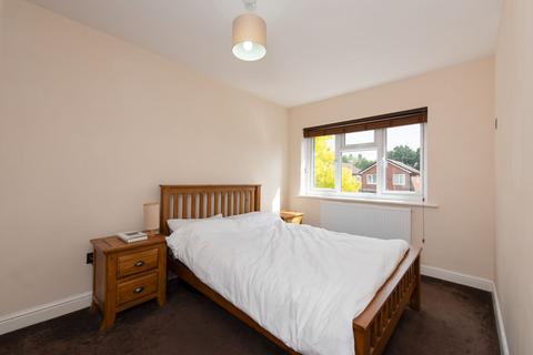 24 Cringlebrook, Belgrave, Tamworth, B77 2NG