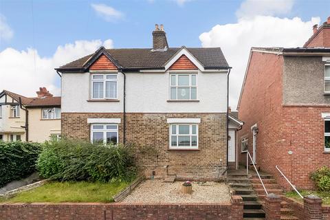 2 bedroom semi-detached house for sale, Farningham Road, Caterham CR3