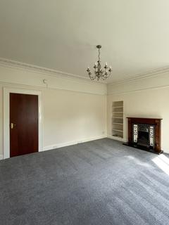 2 bedroom flat for sale, Laurieknowe, Dumfries DG2