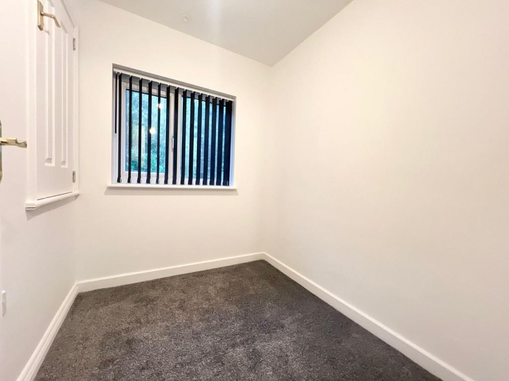 Upstairs bedroom.jpg
