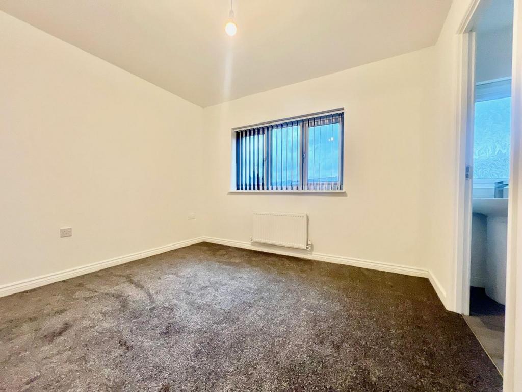 Main bedroom.jpg