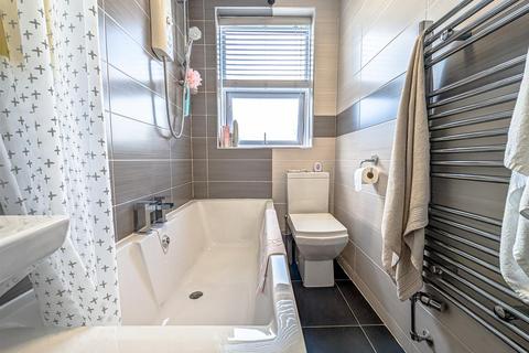 77 Laxey Crescent, Leigh, WN7 5HE