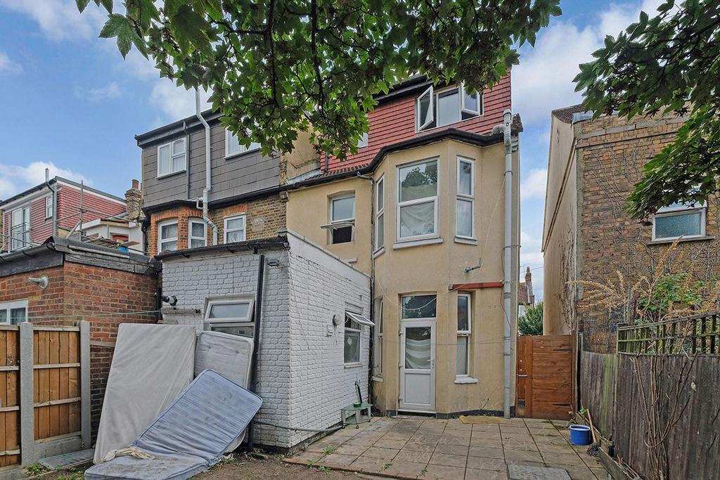 Whitney Road, London E10 4 bed end of terrace house for sale £625,000