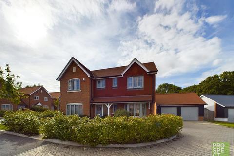 4 bedroom detached house for sale, St. Legers Way, Riseley, Reading, Hampshire, RG7