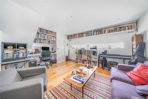 3 bedroom terraced house for sale, Audora Court, London, N8