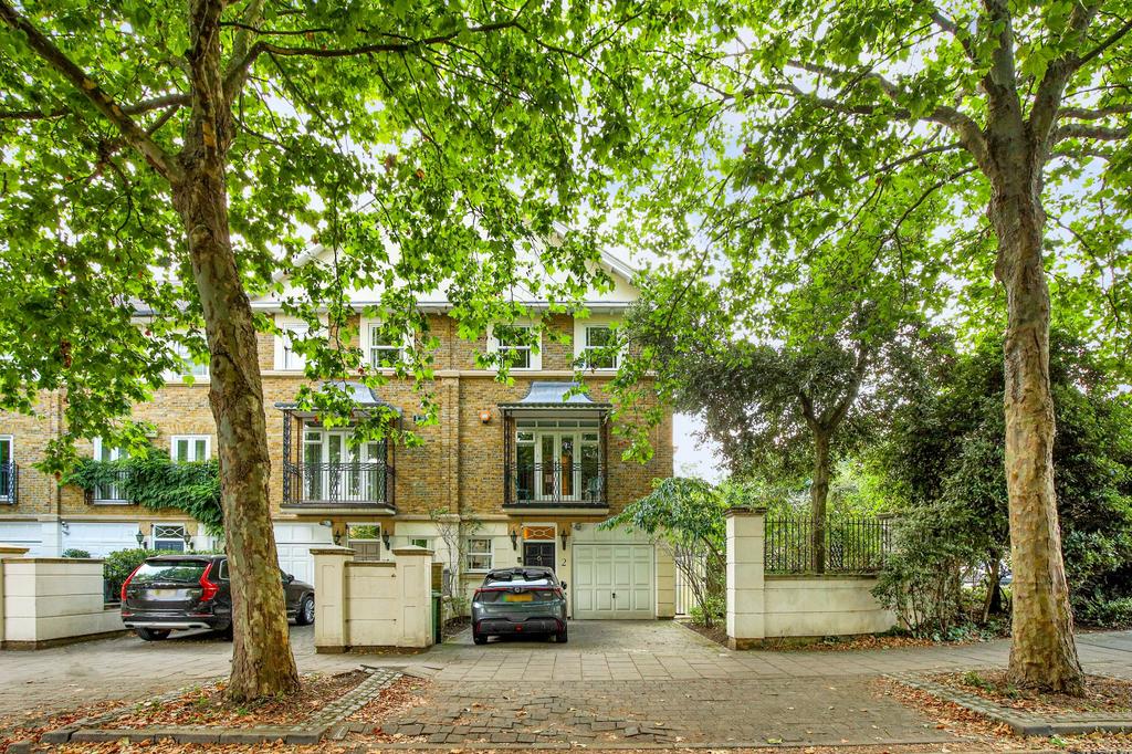 Wyatt Drive, London, SW13 5 bed end of terrace house for sale £2,250,000