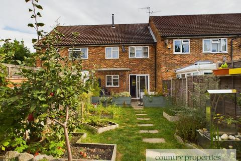 3 bedroom terraced house for sale, The Swallows, Welwyn Garden City, AL7