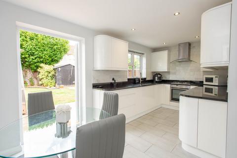 5 Copsewood Close, Sidcup, DA15 8TN