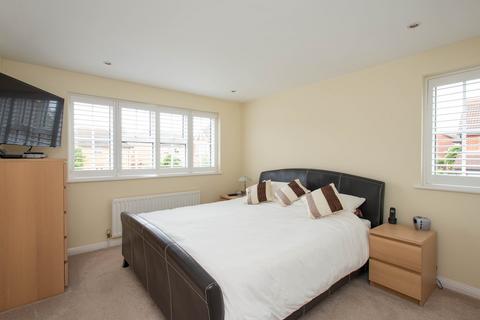 5 Copsewood Close, Sidcup, DA15 8TN