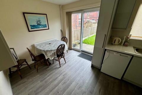 2 bedroom mews for sale, Gatcombe Mews, Manchester M26