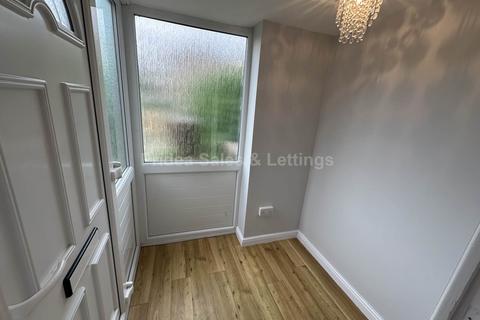 undefined, Antrim Road, Lincoln