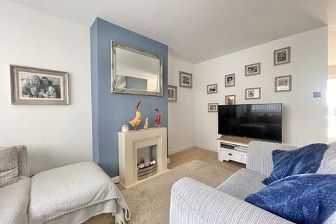 27 Barley Farm Road, Exeter, EX4 1NN