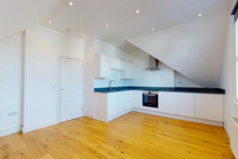 1 bedroom flat to rent, Birchanger Road, London SE25