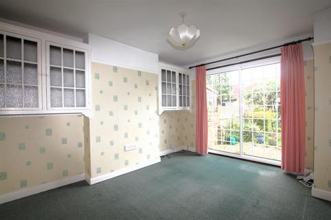 3 bedroom end of terrace house for sale, Beech Grove, Mitcham