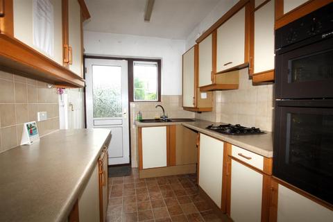 71 Beech Grove, Mitcham, CR4 1LL
