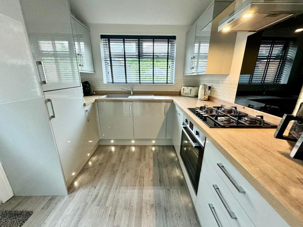 Ambleside Grove, Middlesbrough 3 bed semidetached house for sale £180,000