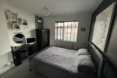 25 Ambleside Grove, Middlesbrough, TS5 7DQ
