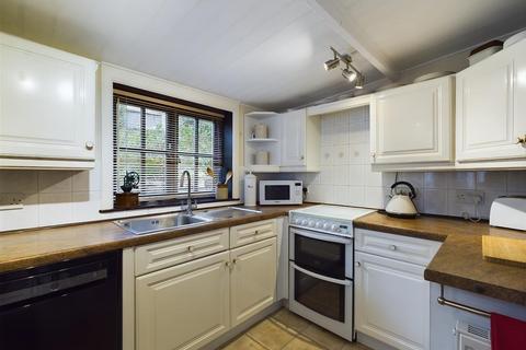 3 bedroom cottage for sale, Cleobury Road, Bewdley, Worcestershire