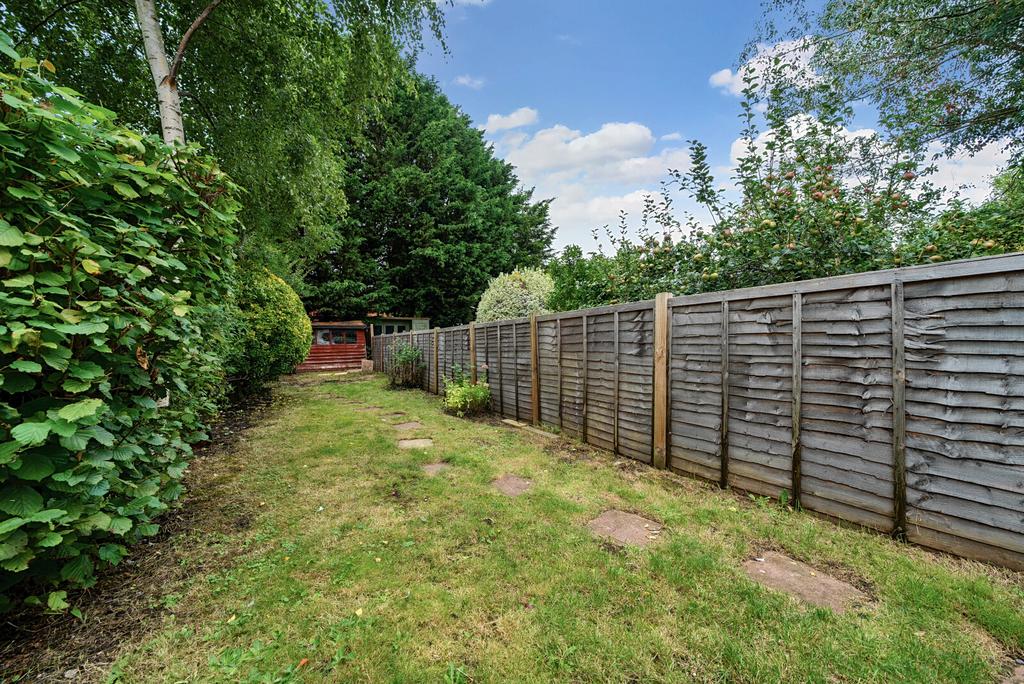 North Street, Godalming, GU7 2 bed house for sale £425,000