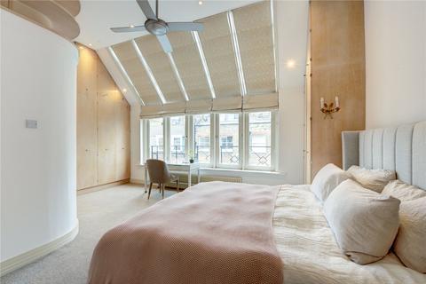 18 Yeomans Row, London, SW3 2AH