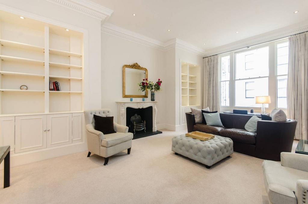 Ennismore Gardens, Knightsbridge... 2 bed flat to rent £5,634 pcm (£