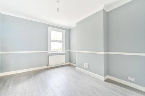 4 bedroom terraced house for sale, Burns Road, Harlesden, London, NW10