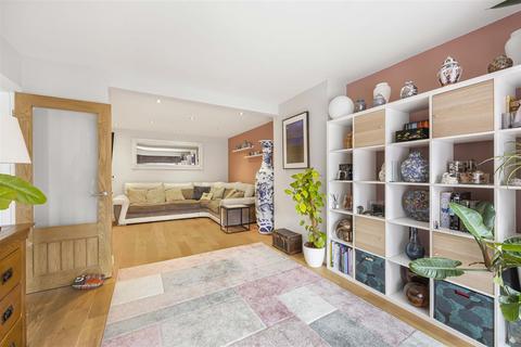 16 Coppice Road, Woodley, Reading, RG5 3QX