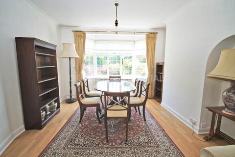 3 bedroom semi-detached house to rent, Kenley Road, Kingston Upon Thames